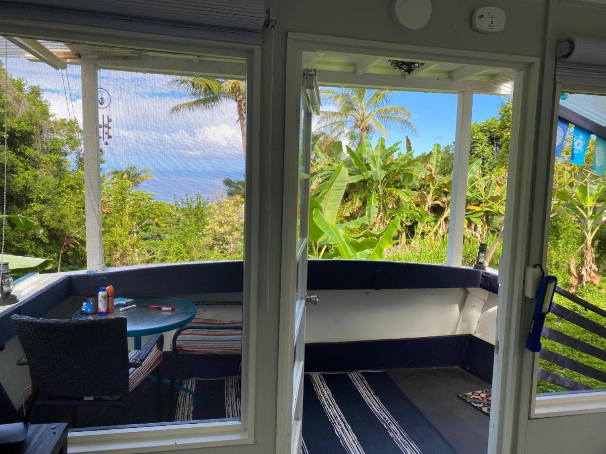 Cozy Jungle Boat Hideaway With Stunning Ocean View Villa Kealakekua Bagian luar foto